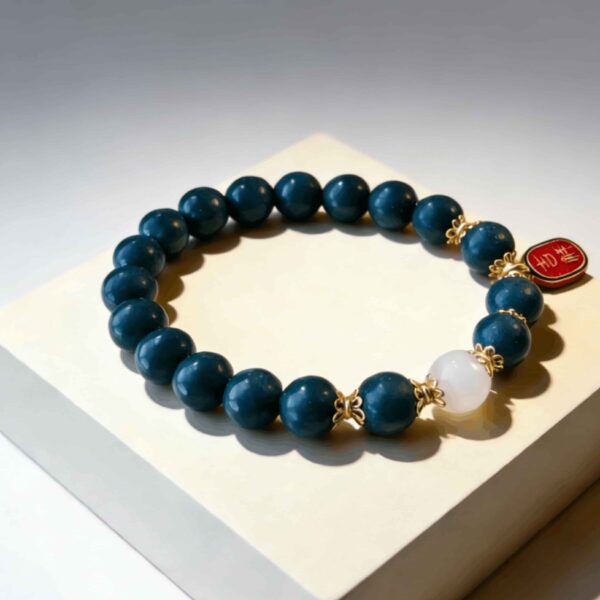 T31 Xinan Glow Peace Bracelet